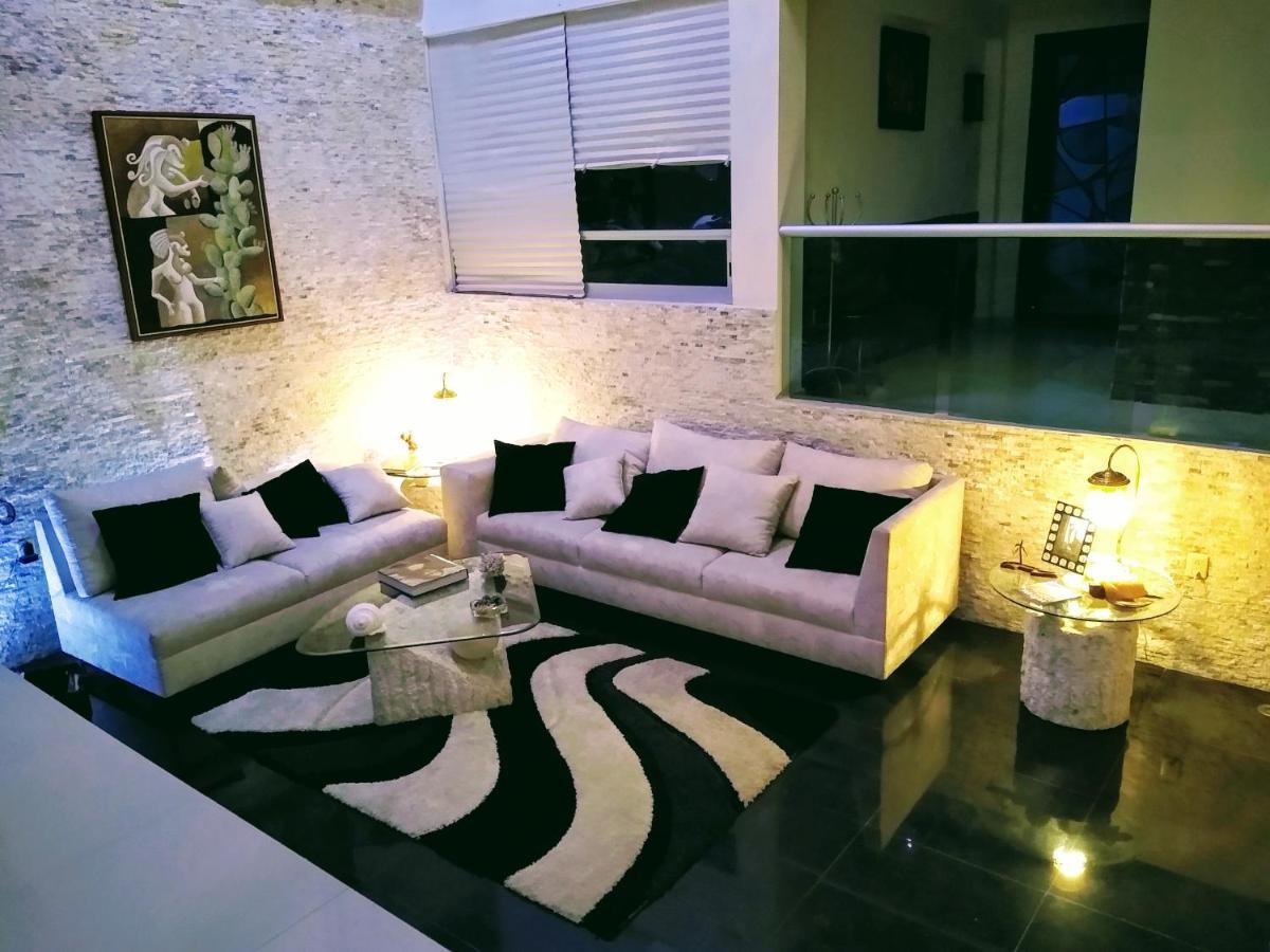 Habitaciones Business Class En Lomas De Angelopolis Tlaxcalancingo المظهر الخارجي الصورة